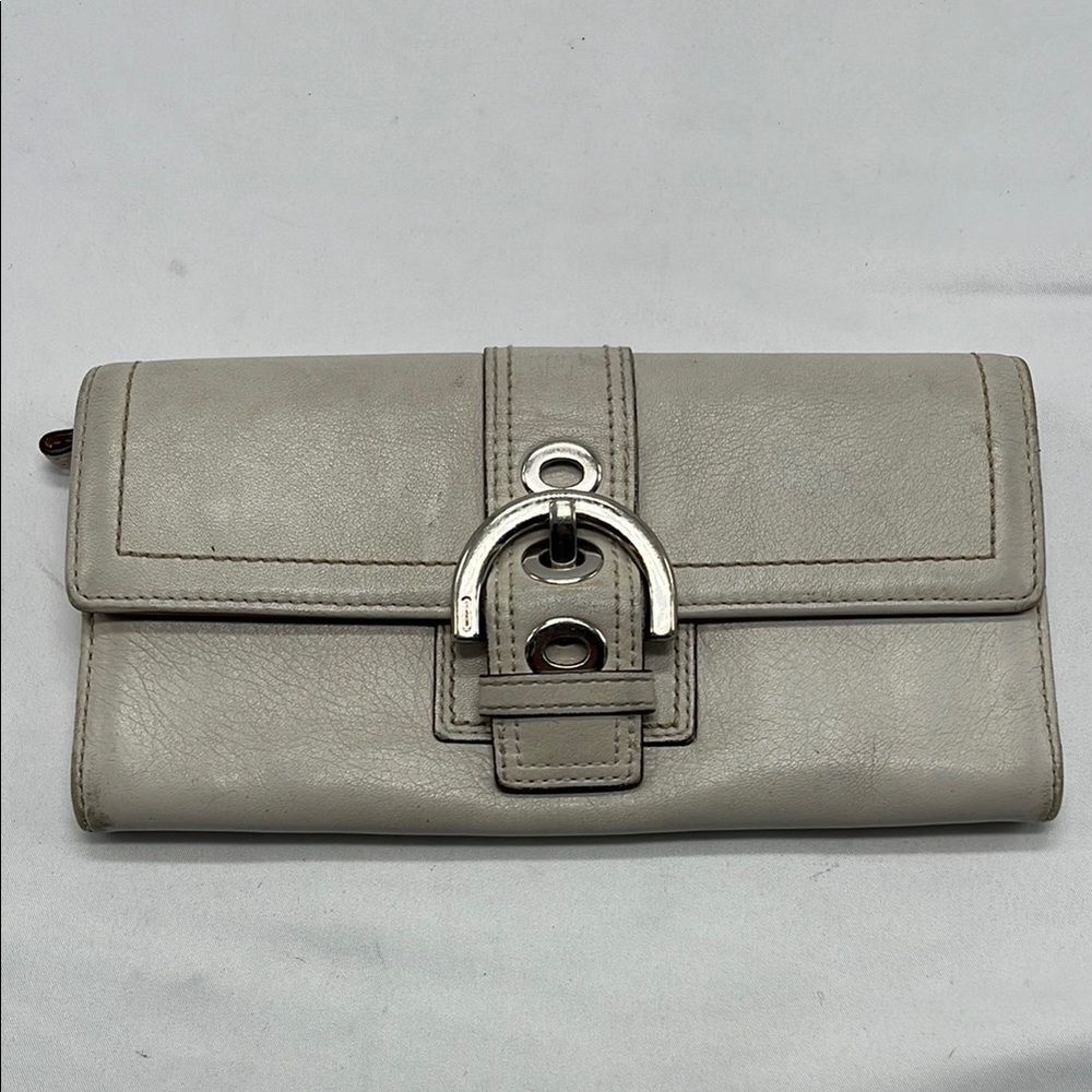 Vintage Cream Coach Leather Clutch Wallet